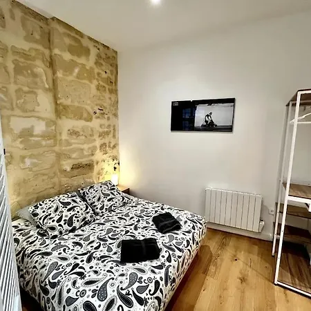 Petit Loft En Centre Historique Apartamento *