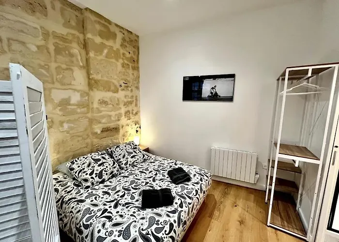 Petit Loft En Centre Historique Daire *